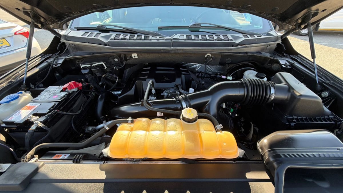 Ford F-150 photo 23