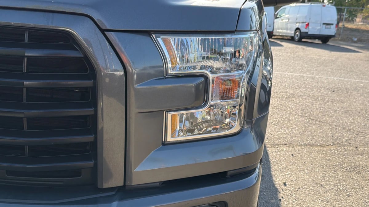 Ford F-150 photo 25