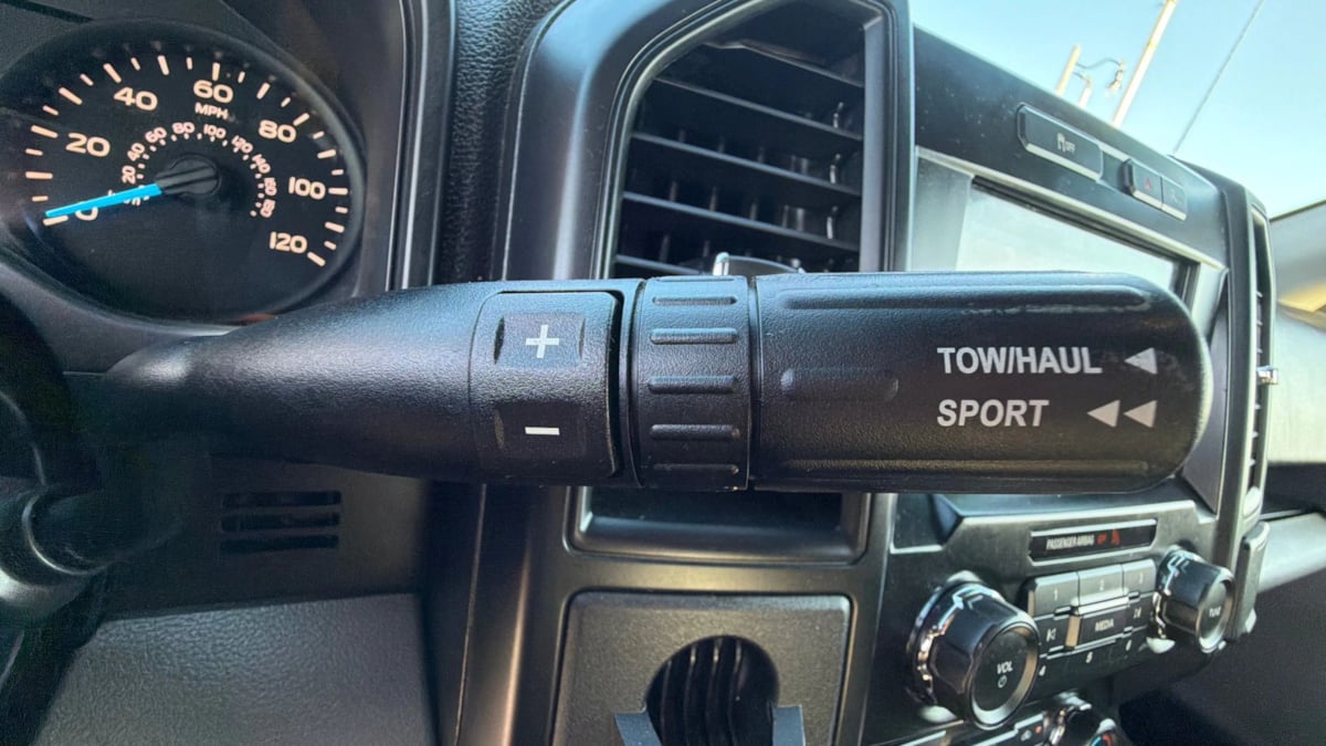 Ford F-150 photo 33