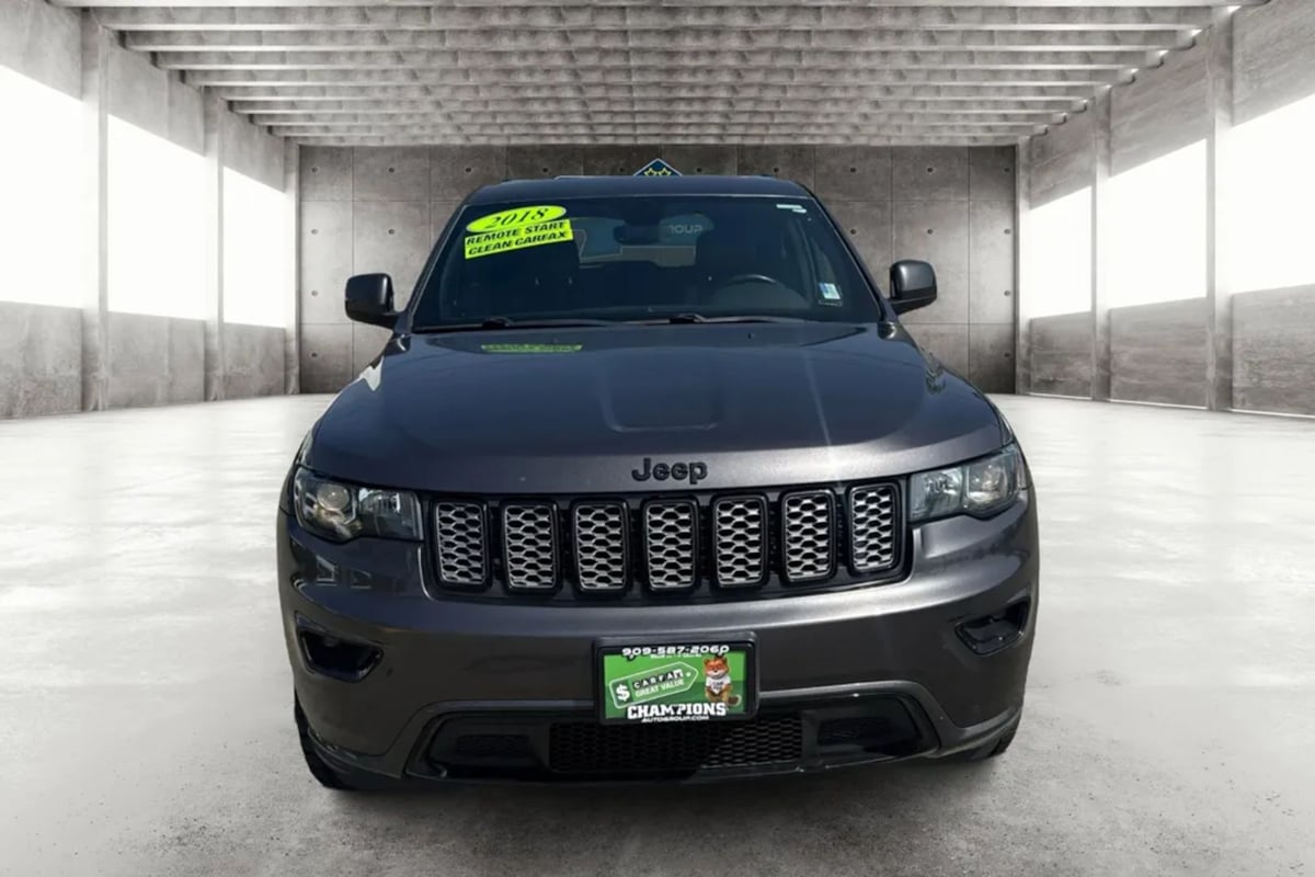Jeep Grand Cherokee photo 7