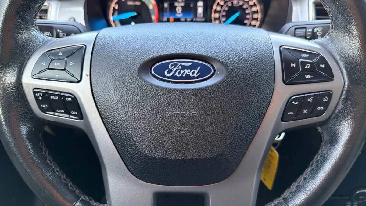 Ford Ranger photo 18