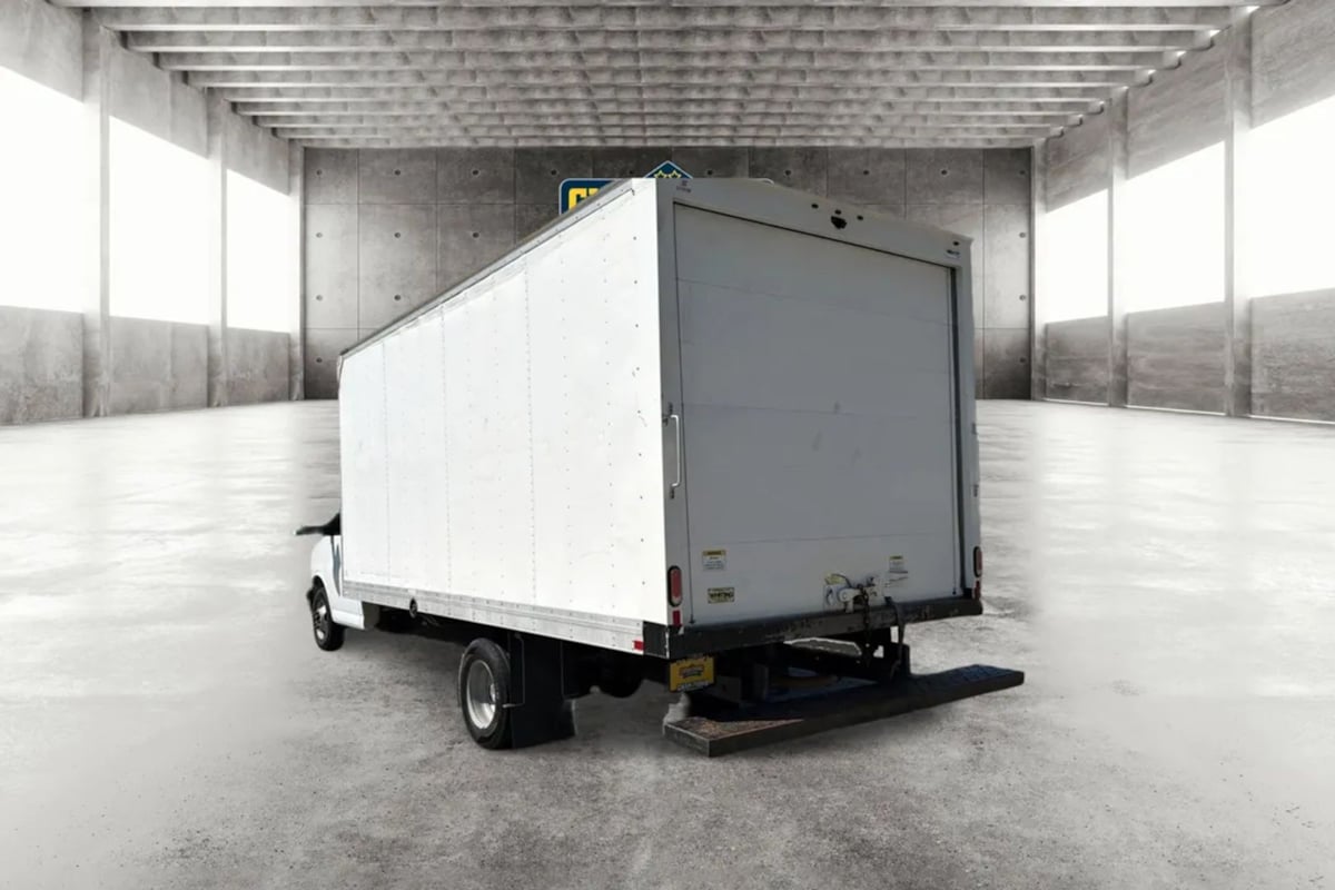Chevrolet Express photo 5