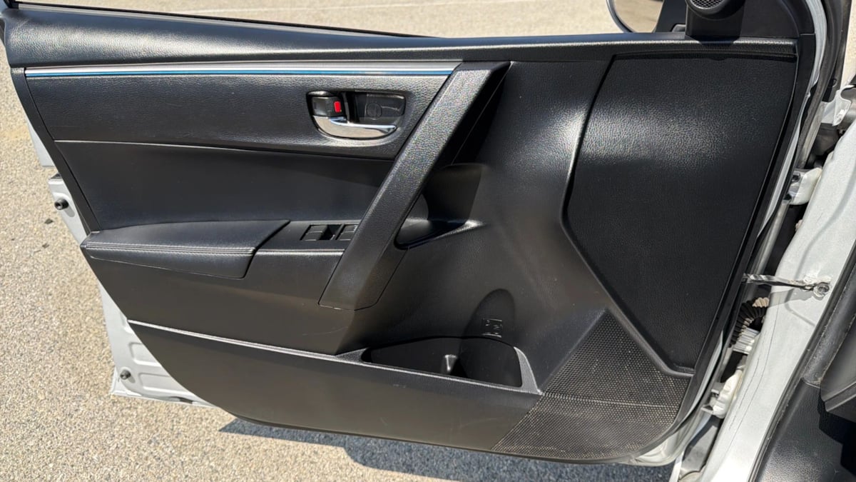 Toyota Corolla photo 20