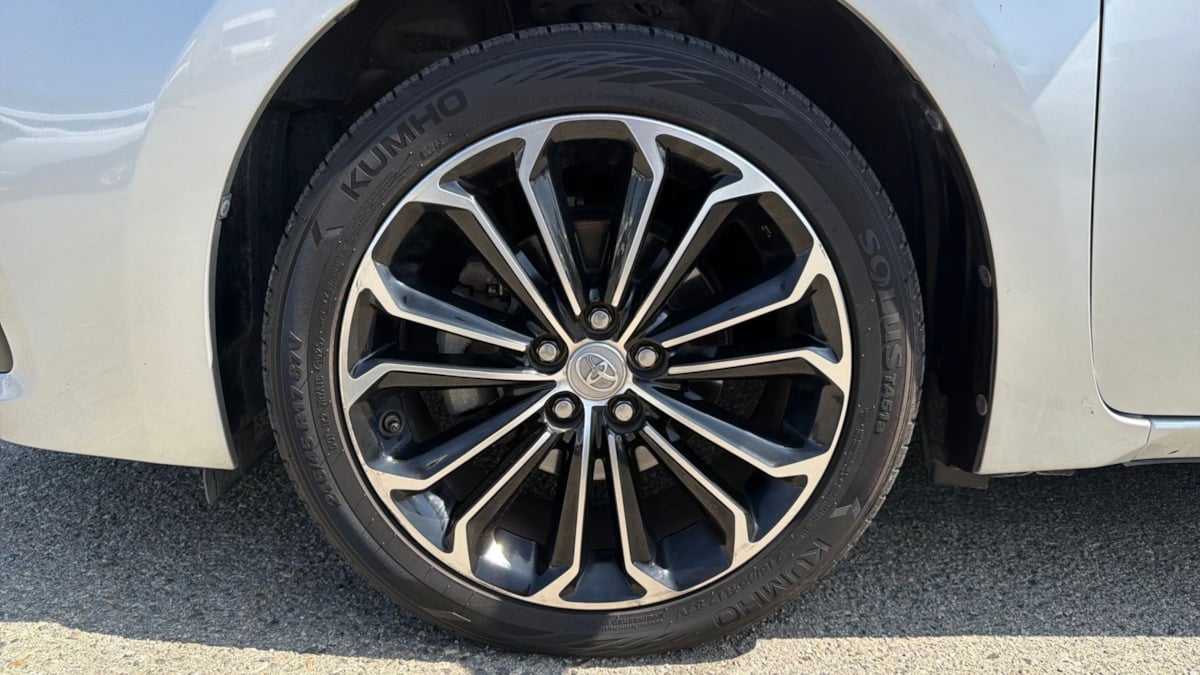 Toyota Corolla photo 26