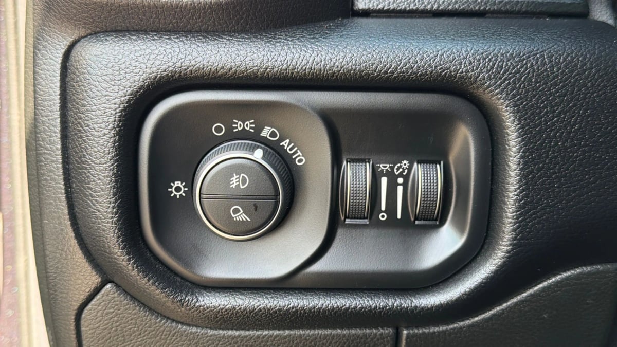 Ram 1500 photo 19