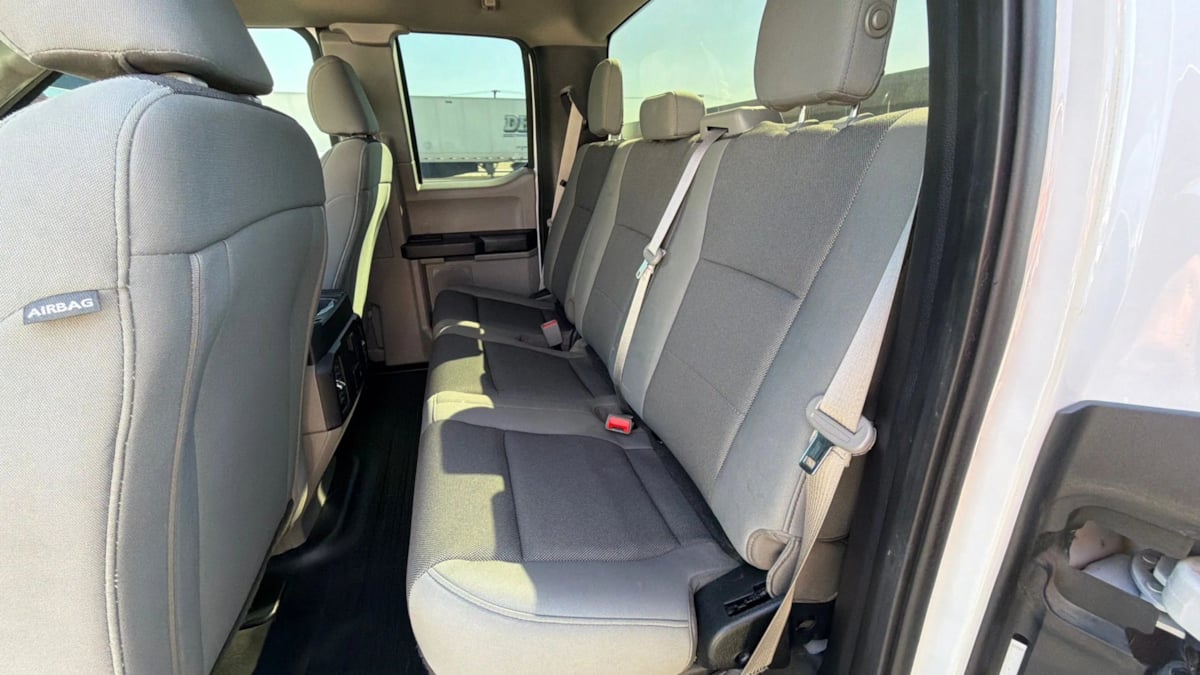Ford F-150 photo 11