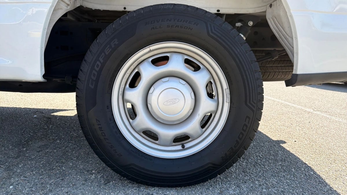 Ford F-150 photo 26