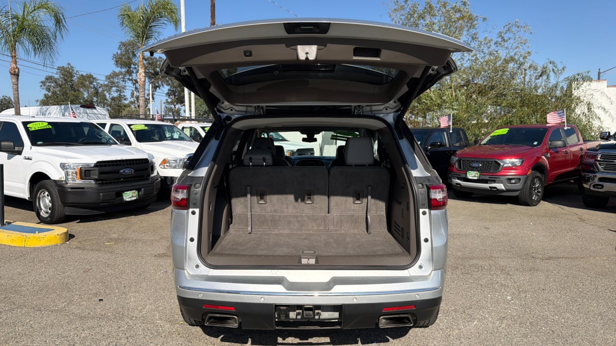 Chevrolet Traverse photo 13