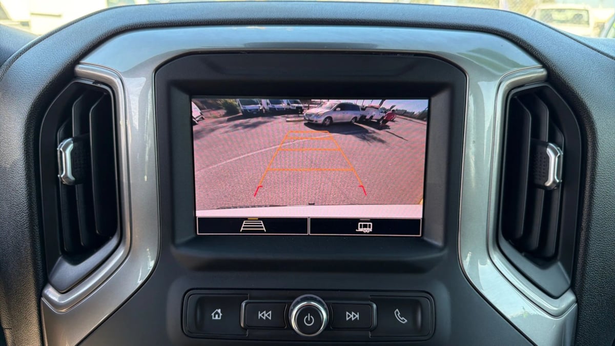 Chevrolet Silverado photo 41