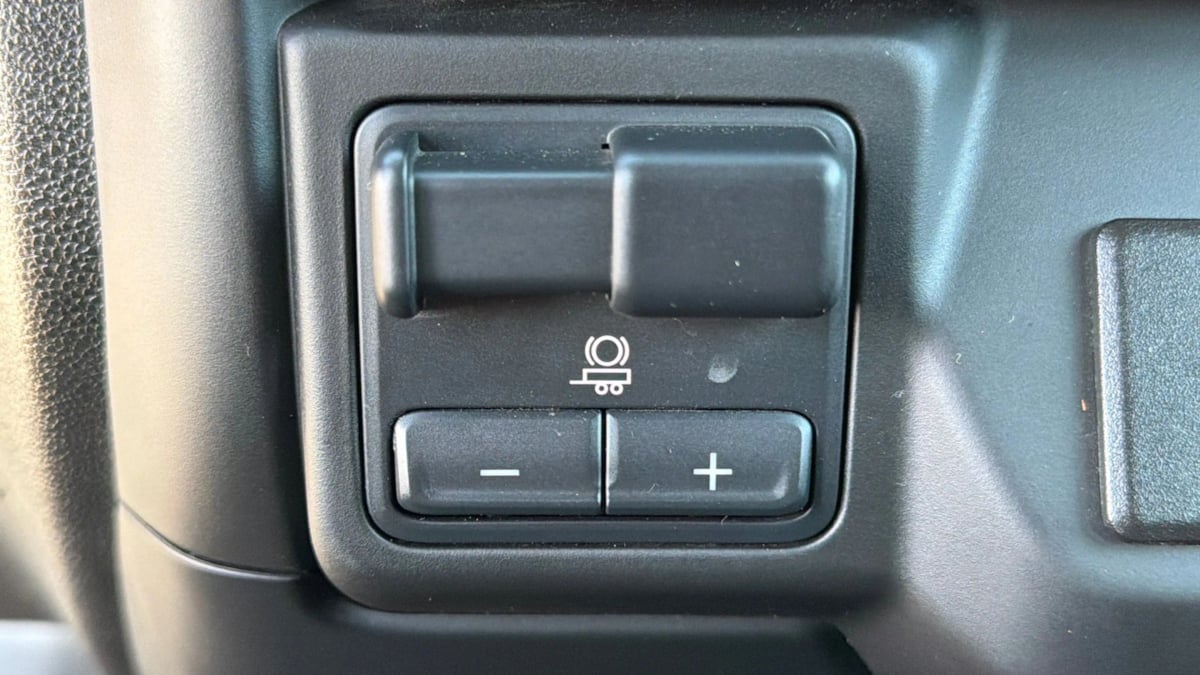 Chevrolet Silverado photo 42