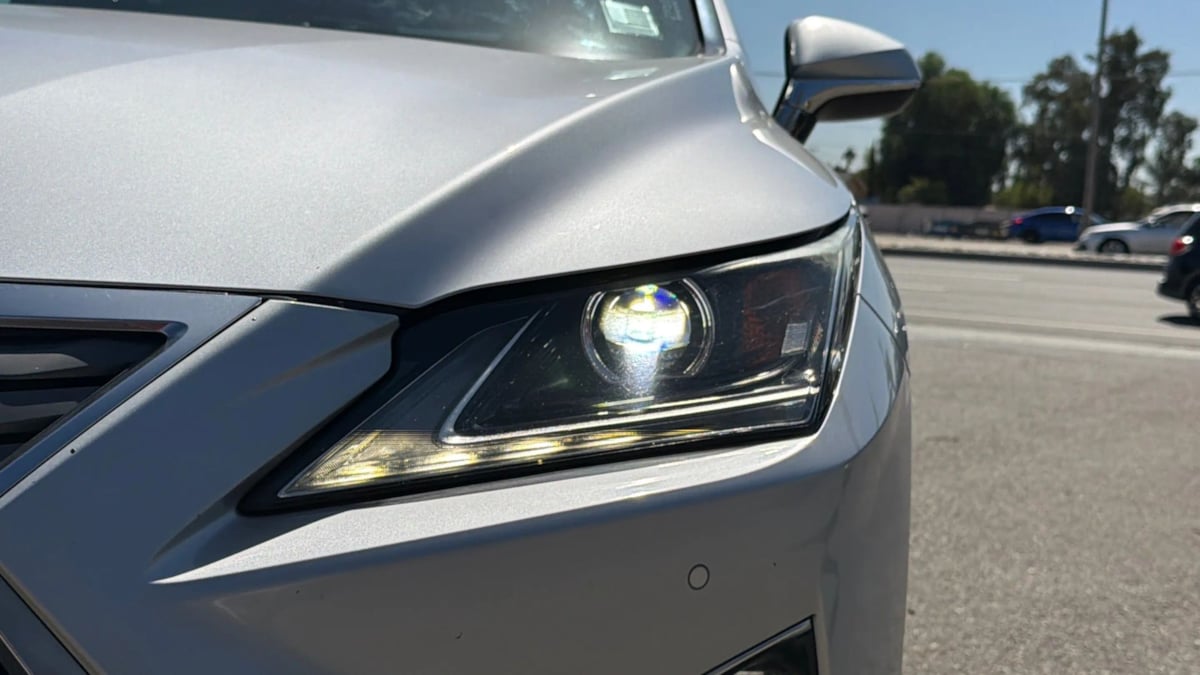 Lexus RX photo 26