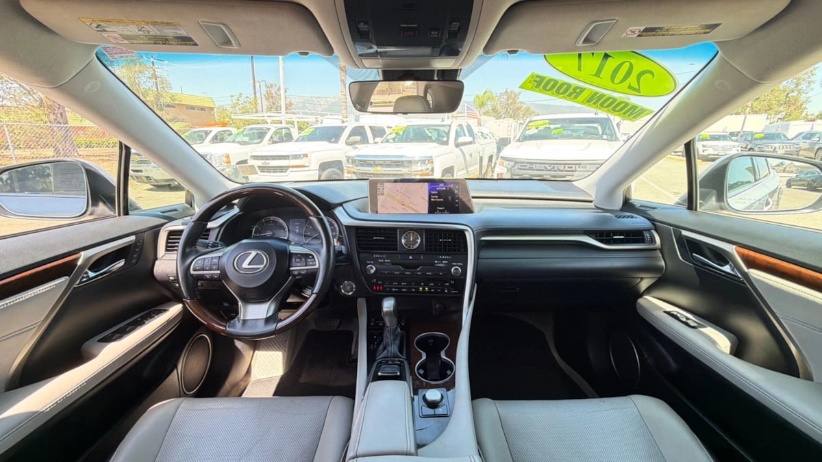 Lexus RX photo 28