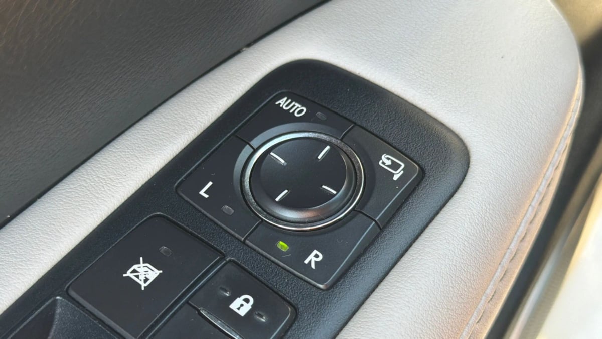 Lexus RX photo 38