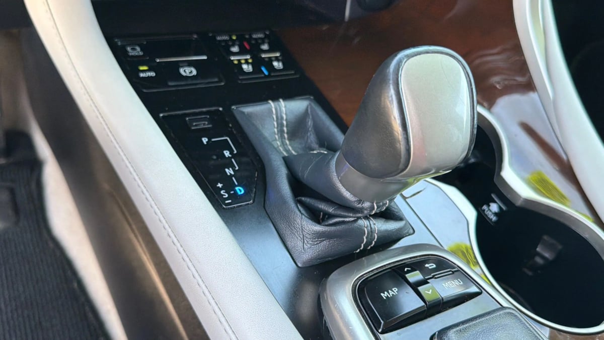 Lexus RX photo 42