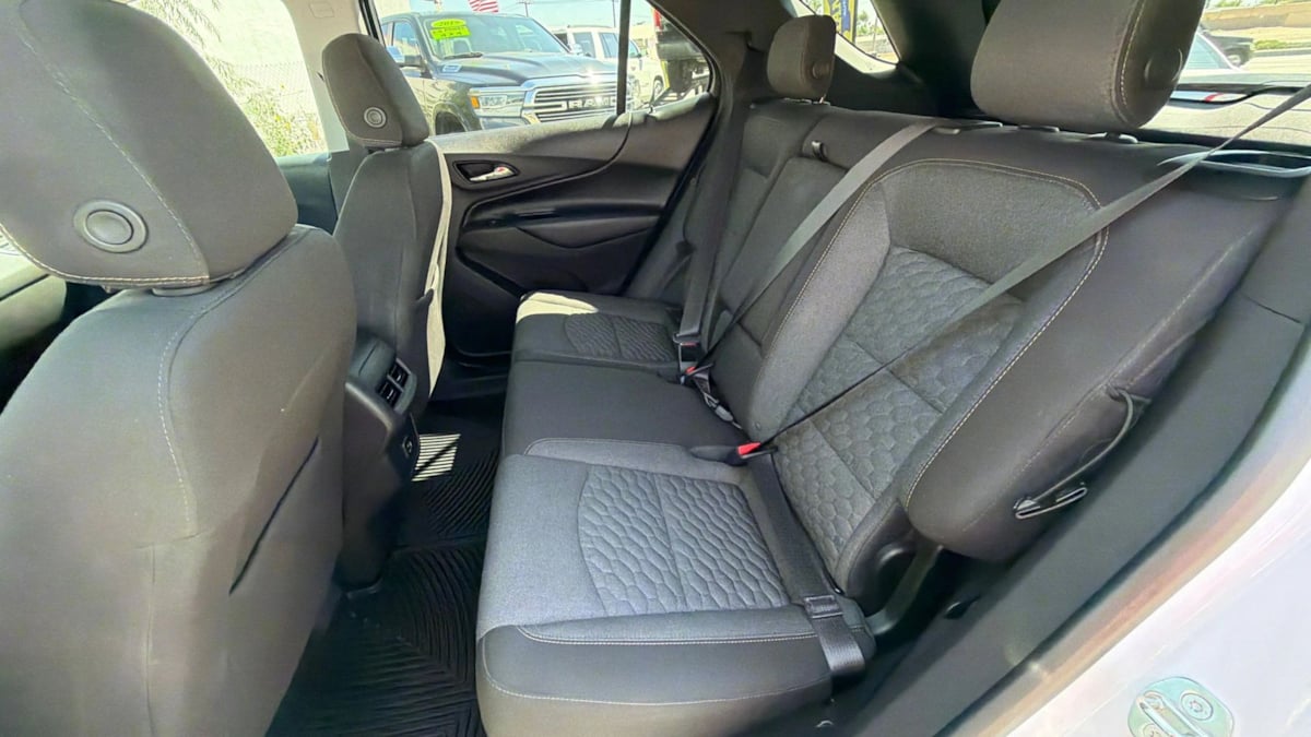 Chevrolet Equinox photo 11