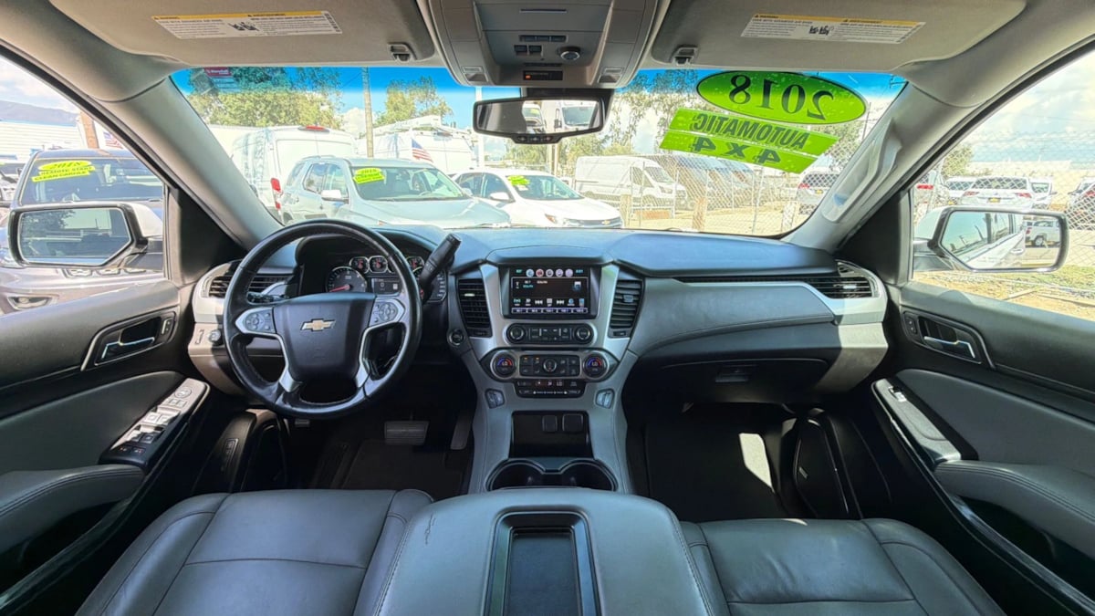 Chevrolet Suburban photo 29