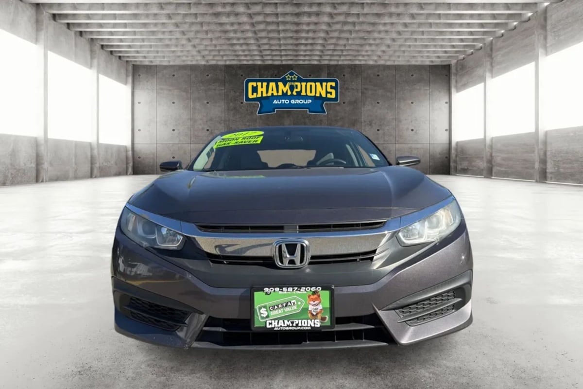 Honda Civic photo 7