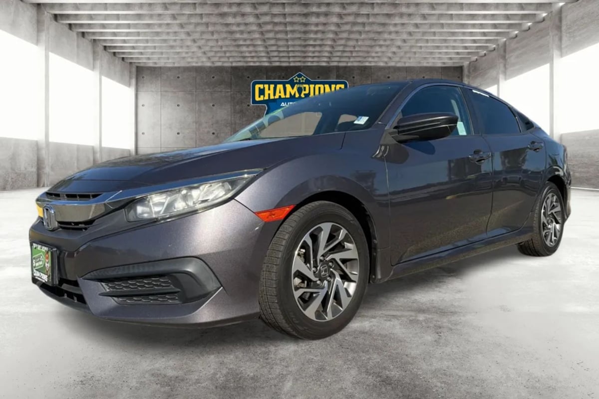 Honda Civic photo 9