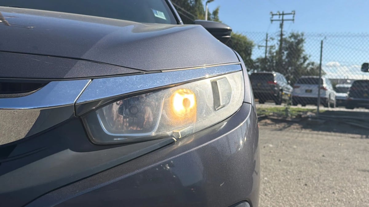 Honda Civic photo 26