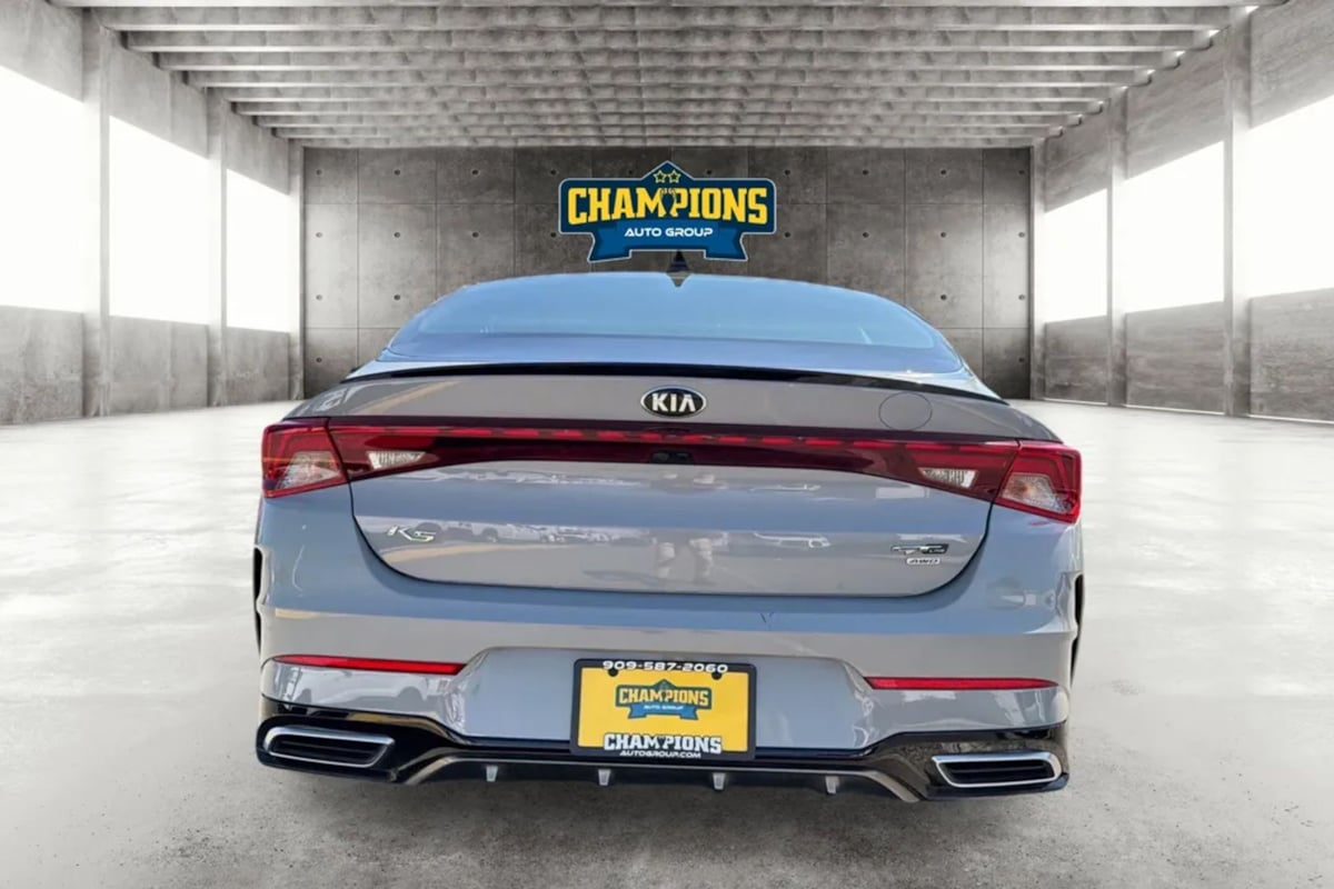 Kia K5 photo 4