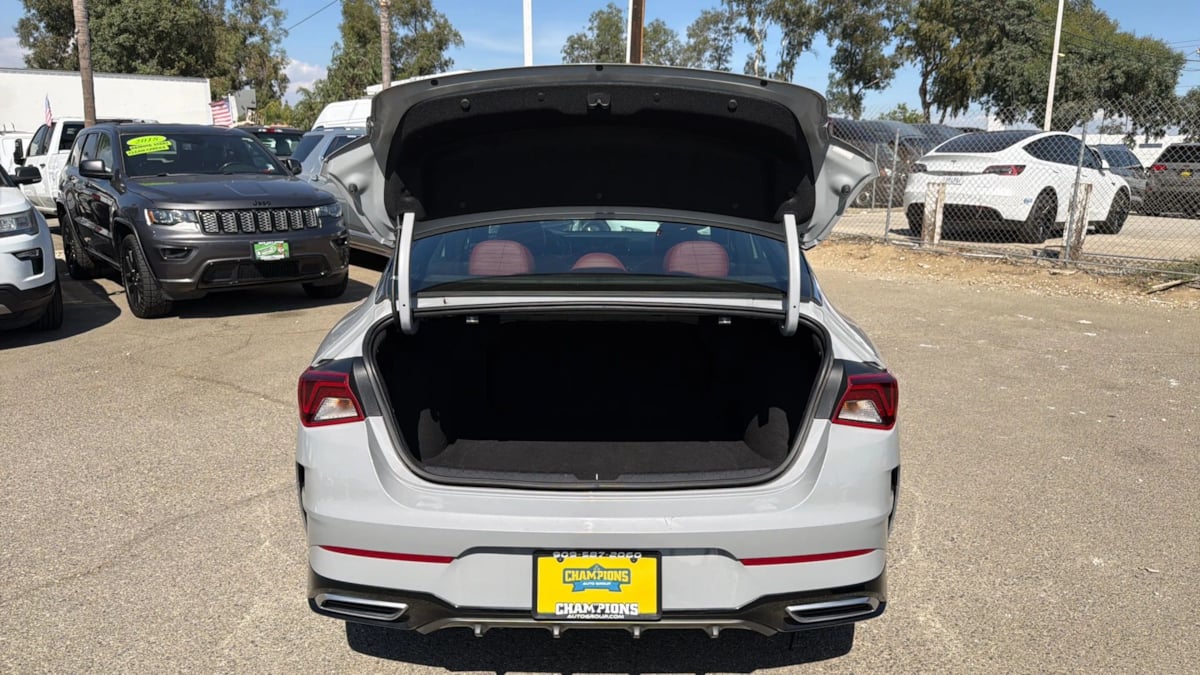 Kia K5 photo 14