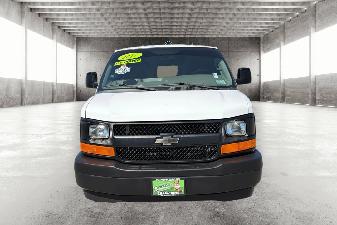 Chevrolet Express photo 7