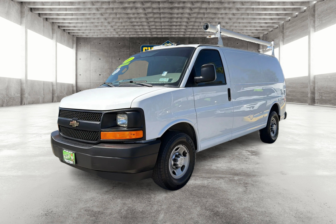 Chevrolet Express photo 9