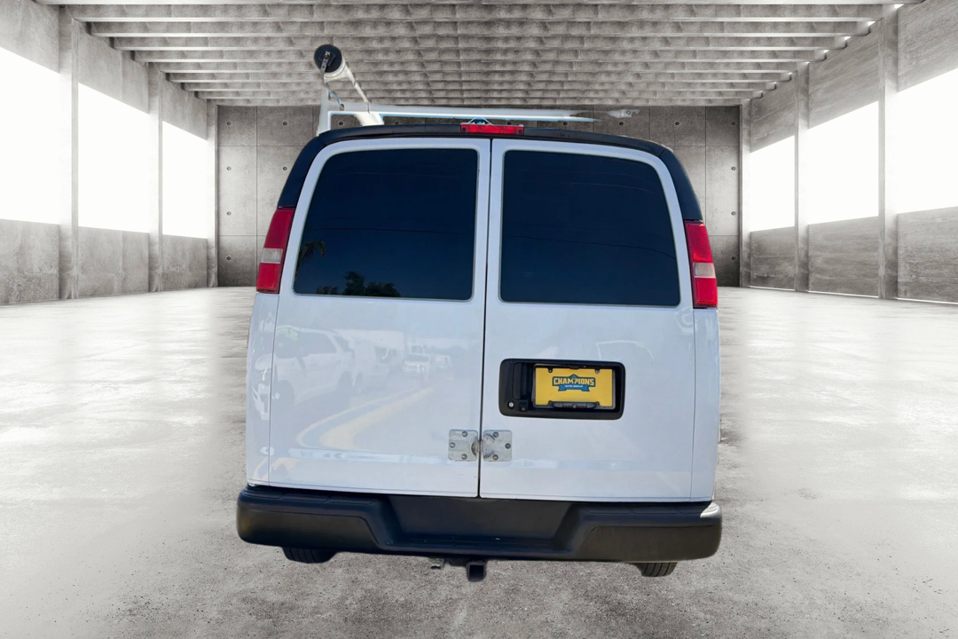 Chevrolet Express photo 4