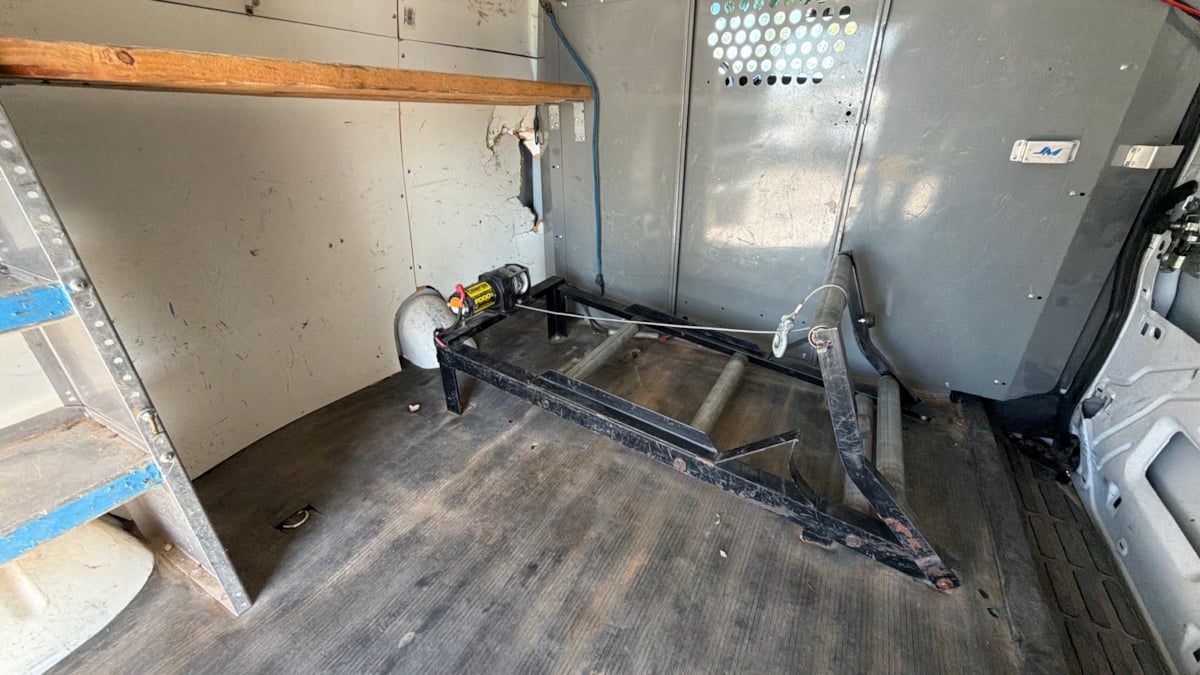 Chevrolet Express photo 26