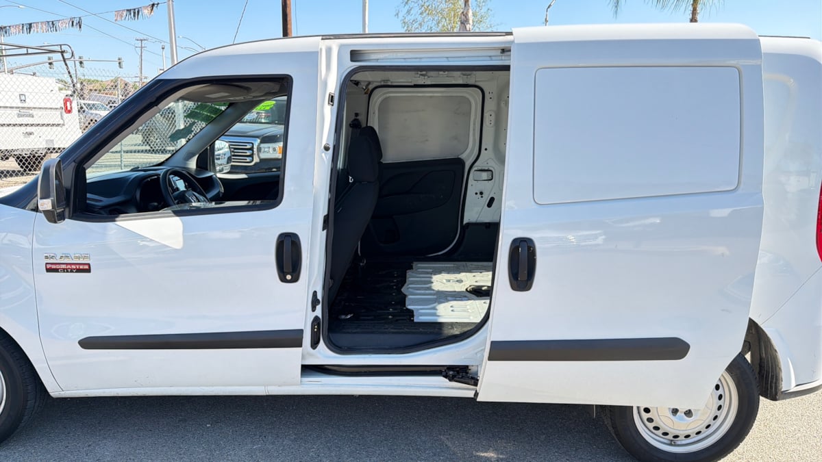 Ram Promaster City photo 27