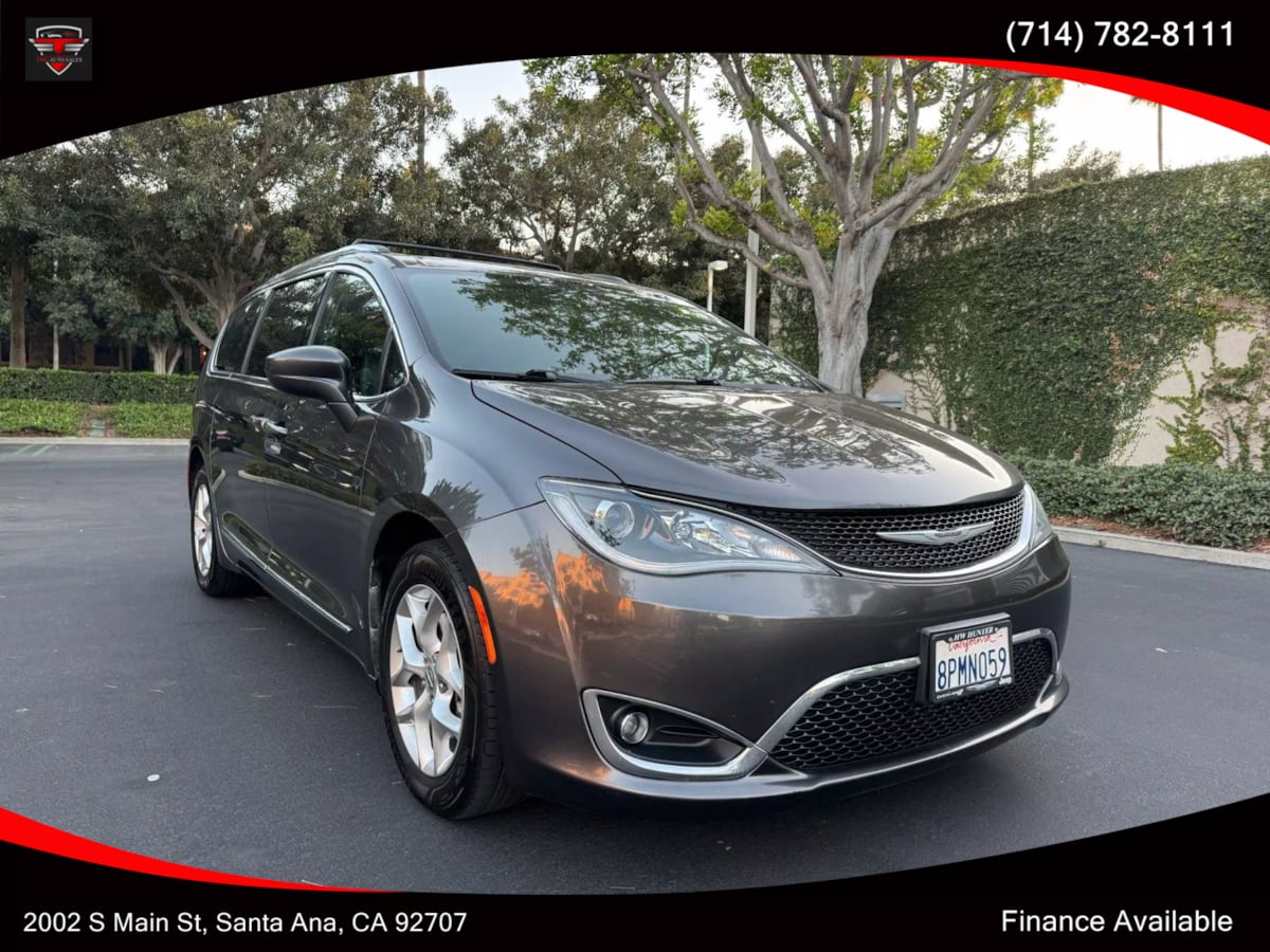 2020 Chrysler Pacifica Touring L 35th Anniversary