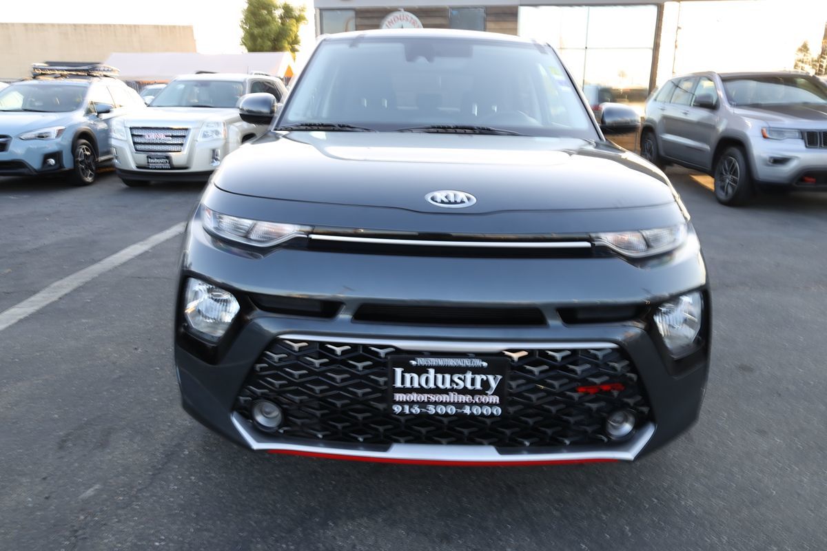 2020 Kia Soul GT-Line photo 2