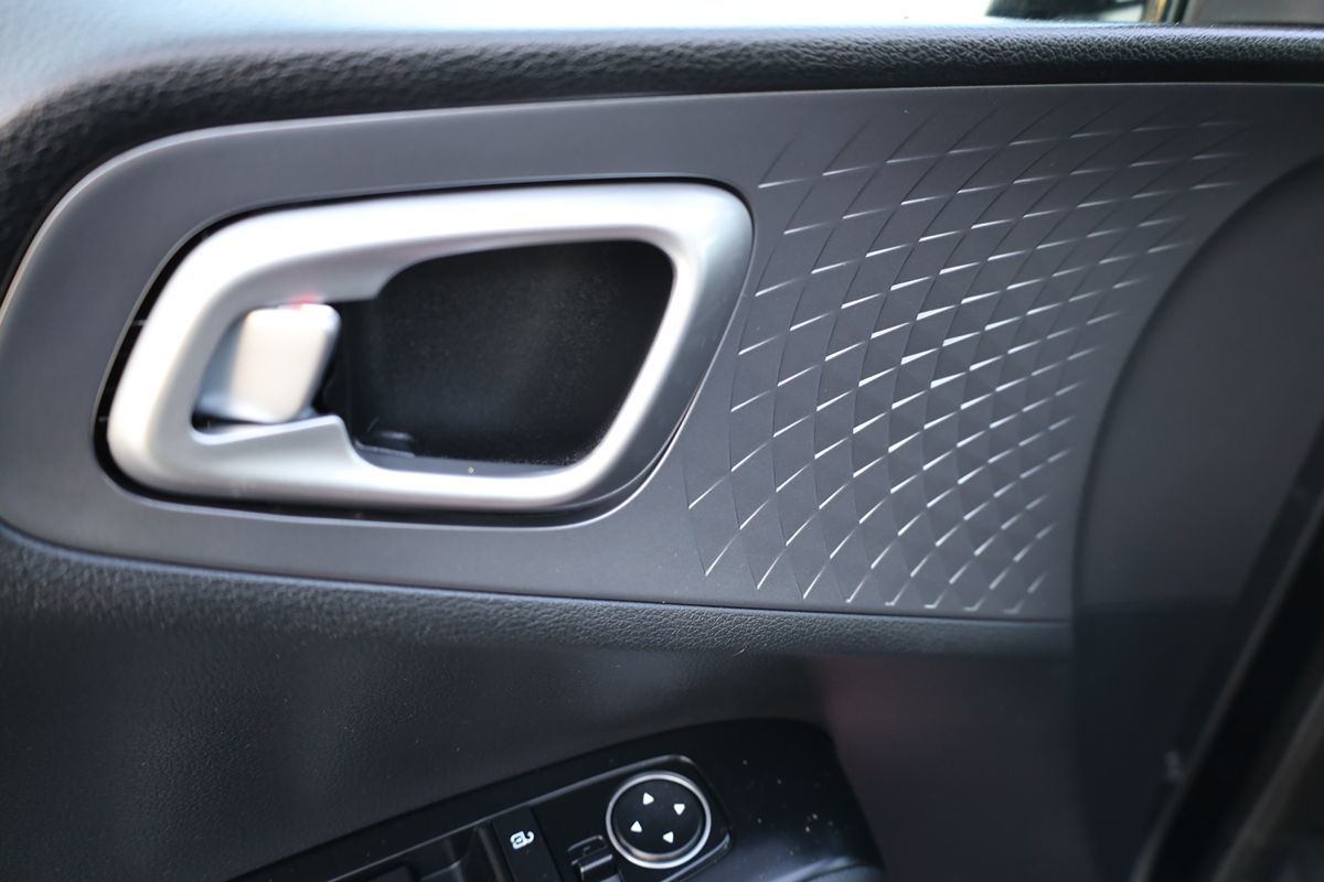 2020 Kia Soul GT-Line photo 8