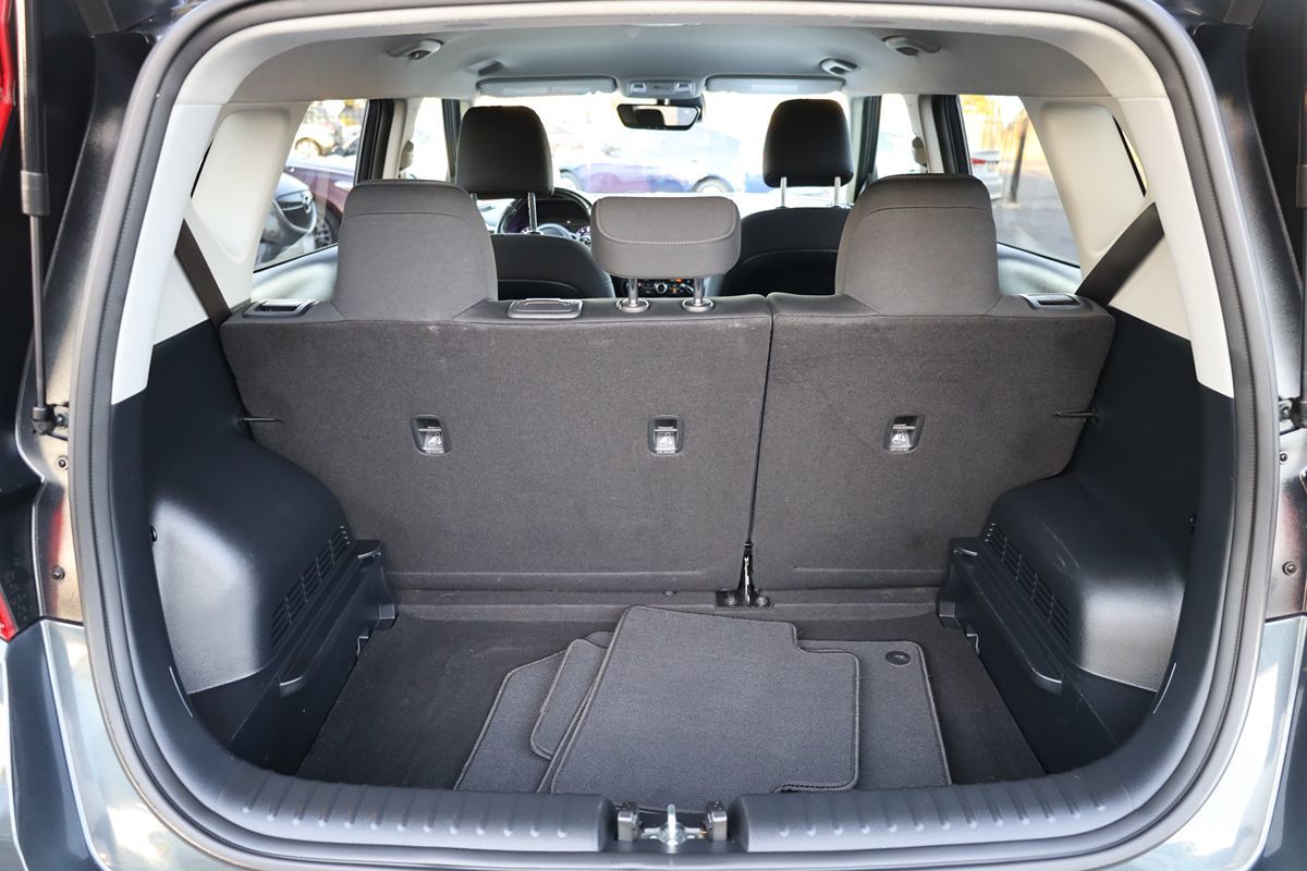 2020 Kia Soul GT-Line photo 11