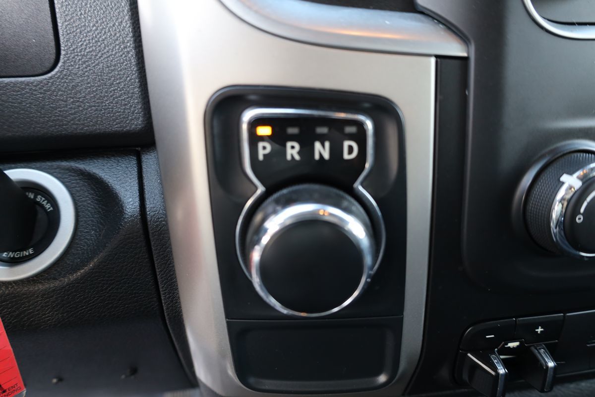 2019 Ram 1500 Classic SLT photo 25