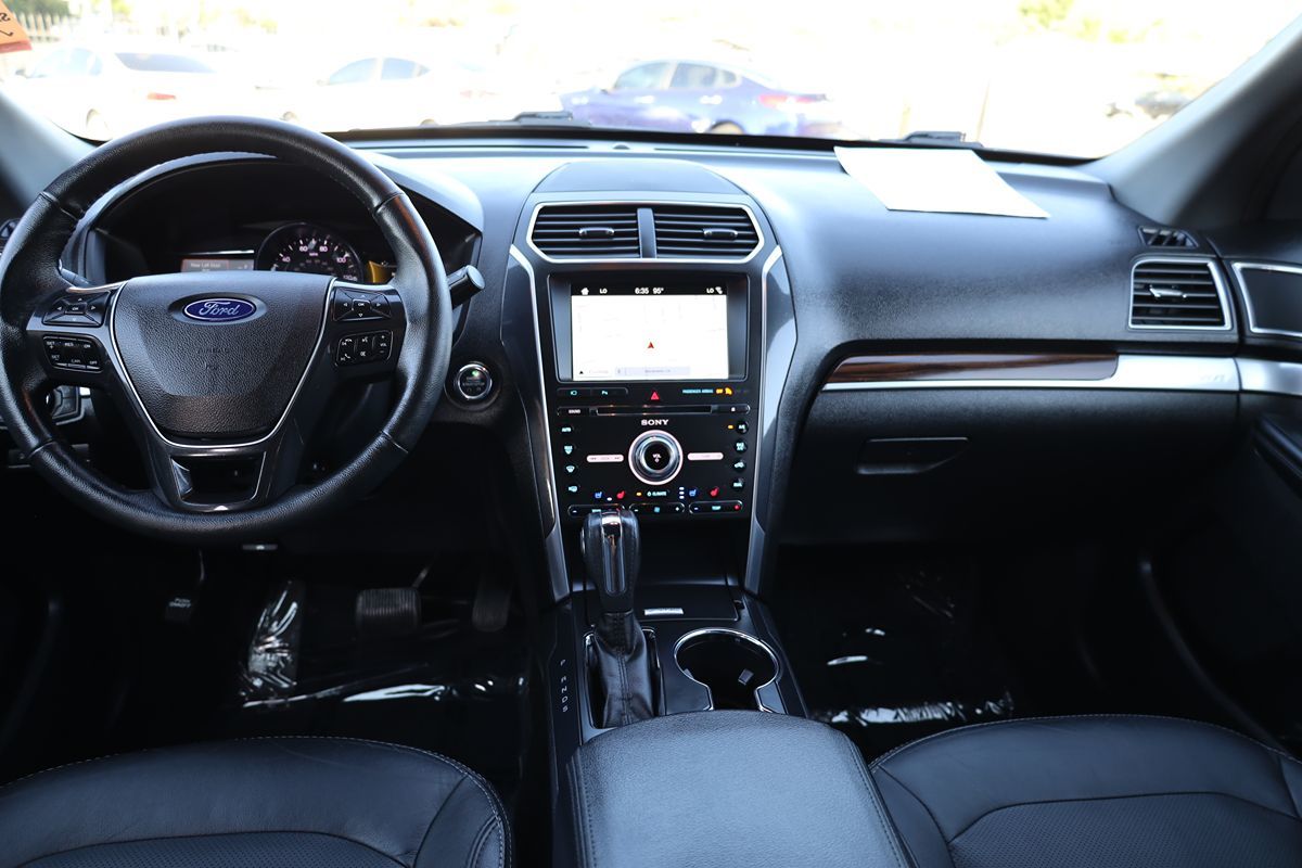 2018 Ford Explorer Limited photo 21
