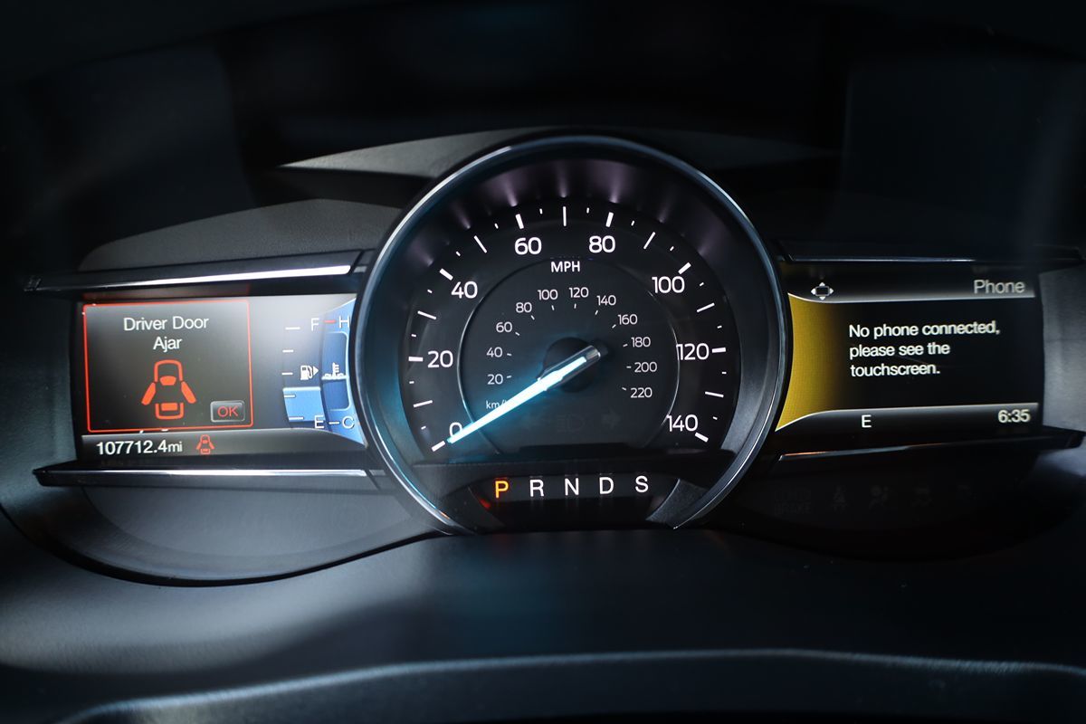2018 Ford Explorer Limited photo 26