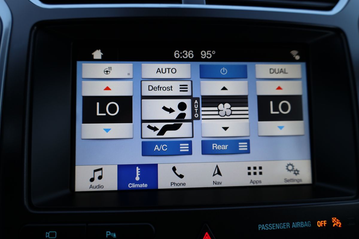 2018 Ford Explorer Limited photo 29