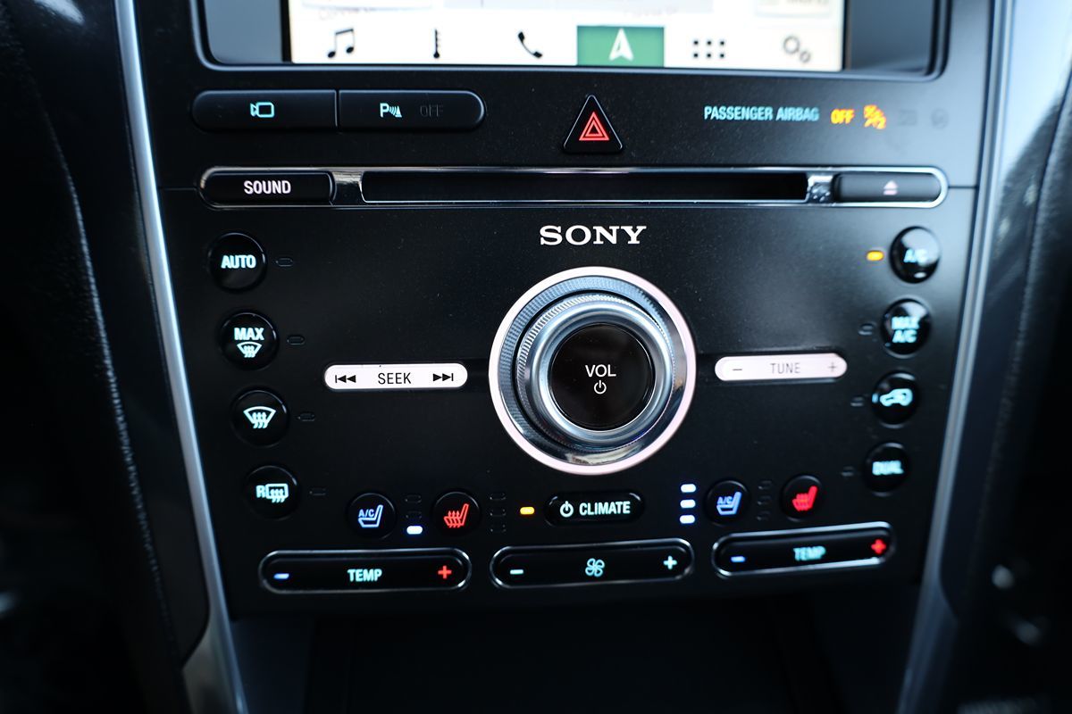 2018 Ford Explorer Limited photo 30