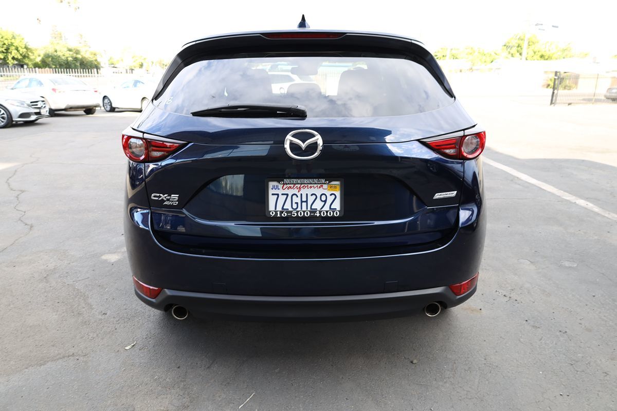 2017 Mazda CX-5 Grand Touring photo 5