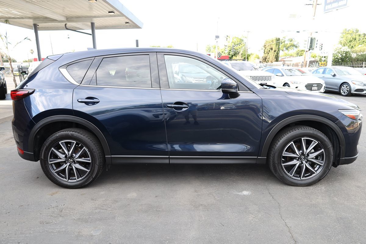 2017 Mazda CX-5 Grand Touring photo 8