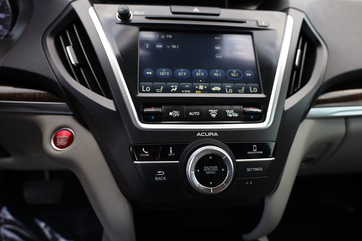2018 Acura MDX photo 23
