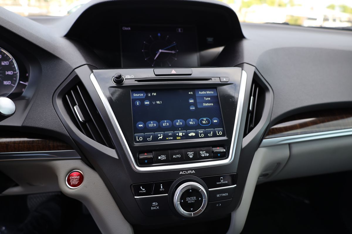 2018 Acura MDX photo 25