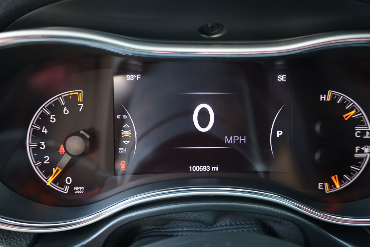 2015 Jeep Grand Cherokee Altitude photo 24