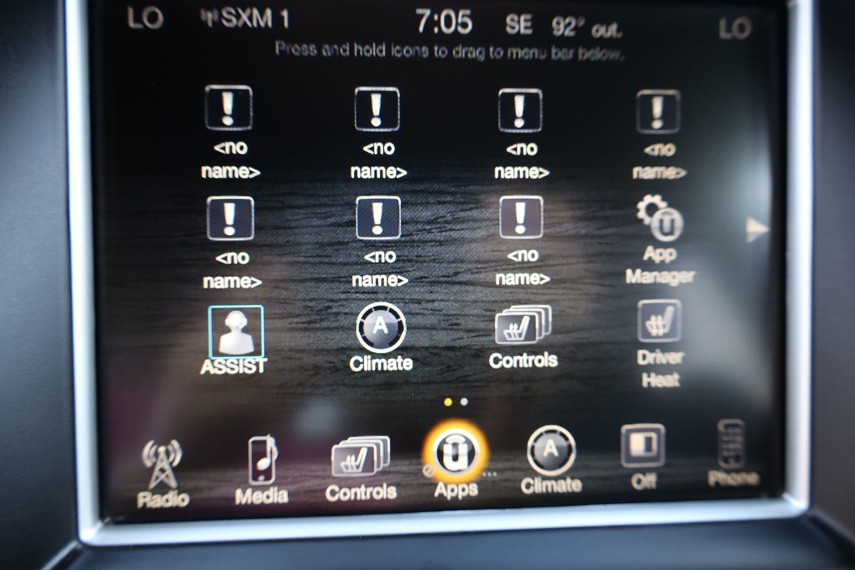 2015 Jeep Grand Cherokee Altitude photo 28