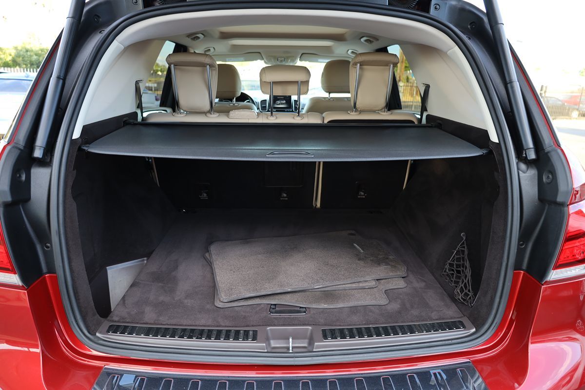 2016 Mercedes Benz GLE 300d 4MATIC photo 16