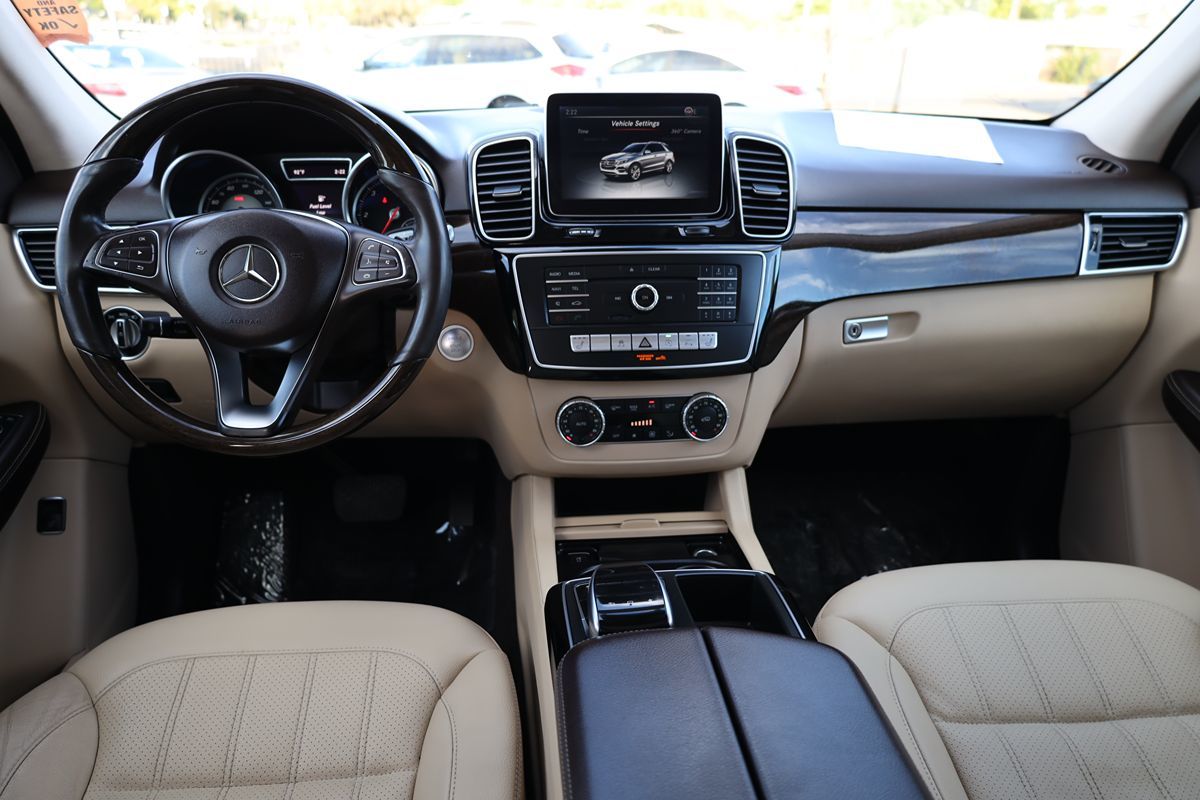 2016 Mercedes Benz GLE 300d 4MATIC photo 23