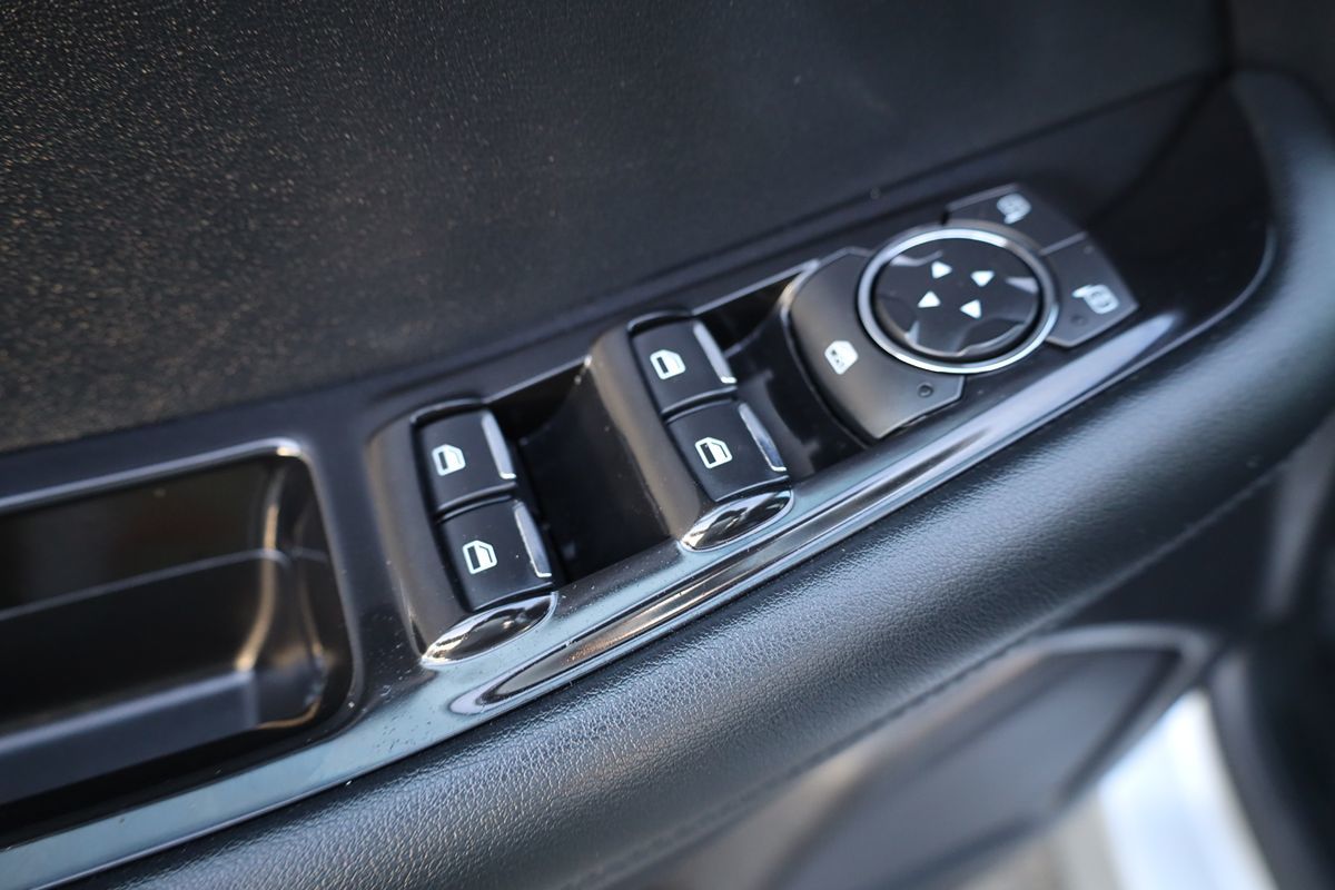 2019 Ford Edge SEL photo 10