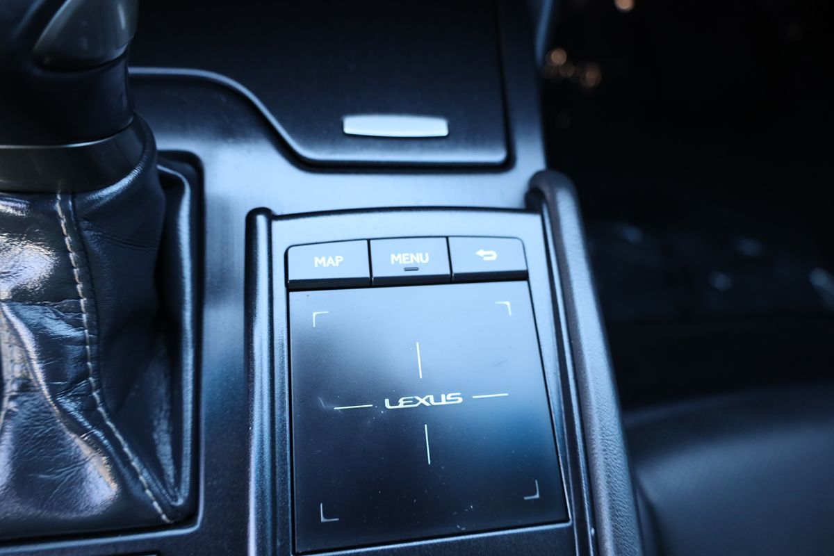 2019 Lexus ES 350 Luxury photo 29