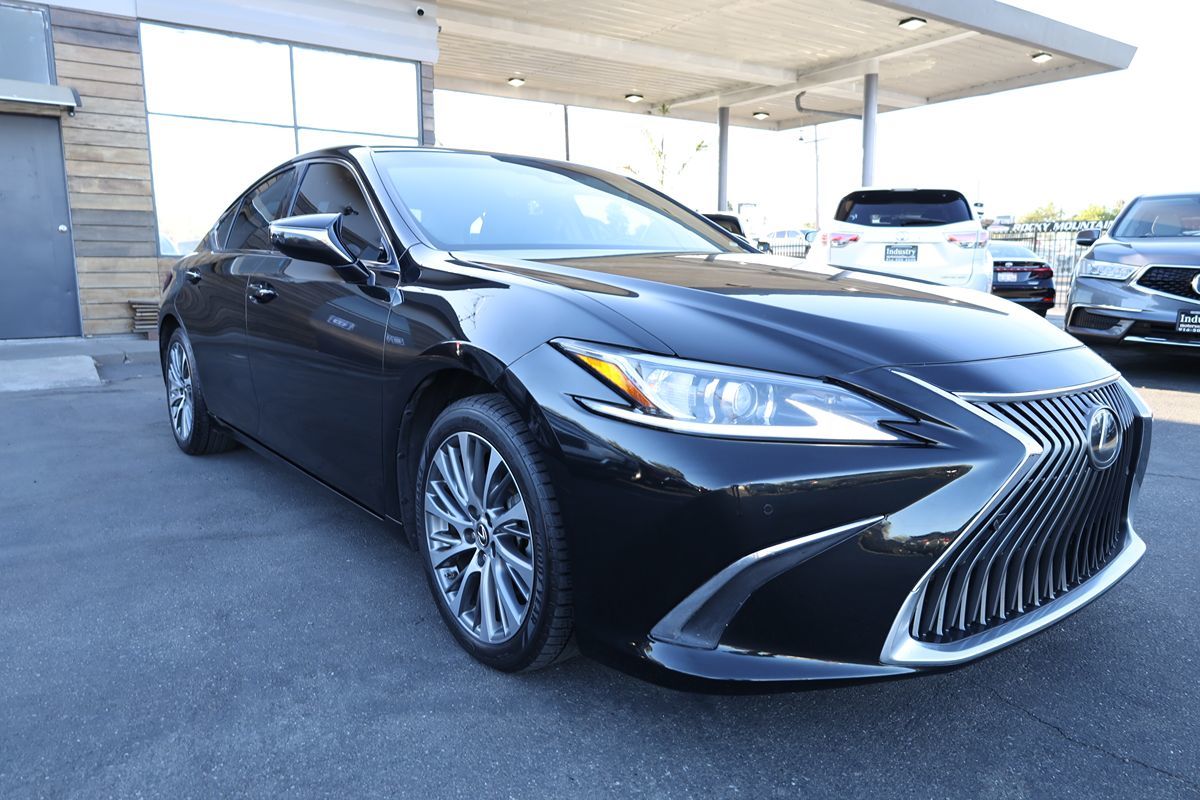 2019 Lexus ES 350 Luxury photo 36